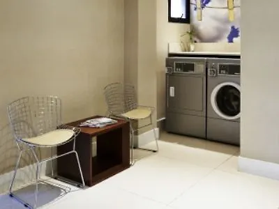 Aparthotel Adagio Paris Montmartre