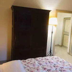 lucca-david-rooms-in-apartments-and-hospitality-pilgrims.it-tuscanyhotel.com/