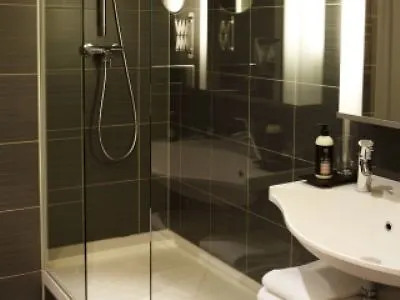 Aparthotel Adagio Paris Montmartre