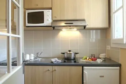 Aparthotel Adagio Paris Montmartre
