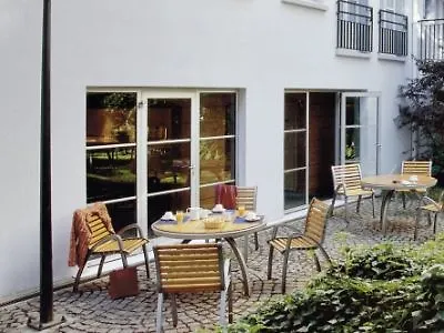 Aparthotel Adagio Paris Montmartre