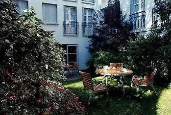 Aparthotel Adagio Paris Montmartre