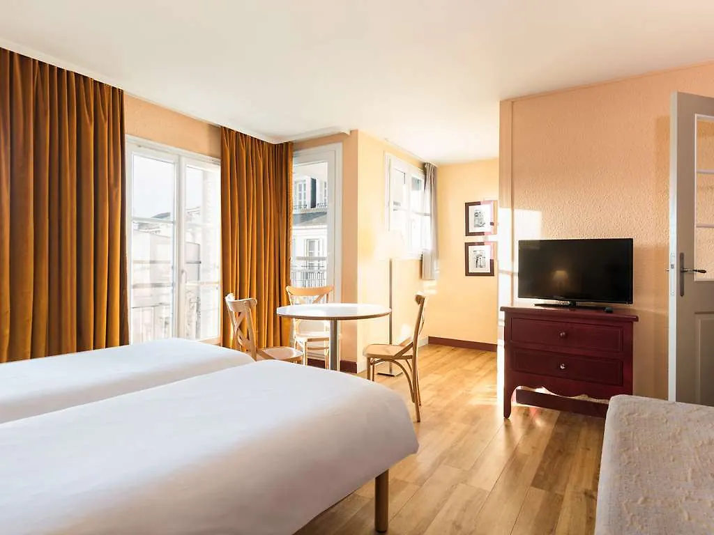 Aparthotel Adagio Paris Montmartre